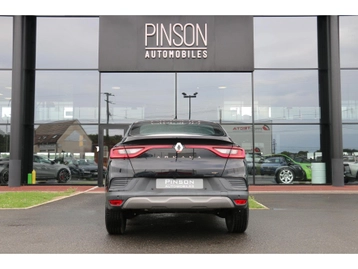 Image véhicule  Renault ARKANA (4)