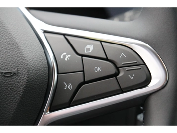 Image véhicule  Renault ARKANA (22)