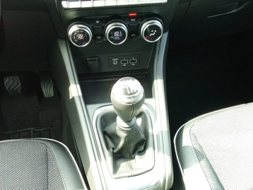 Image véhicule  Renault CAPTUR (19)