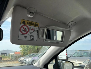 Image véhicule  Renault CAPTUR (49)