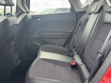 Image véhicule  Renault CAPTUR (36)