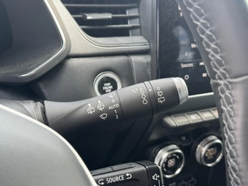 Image véhicule  Renault CAPTUR (42)