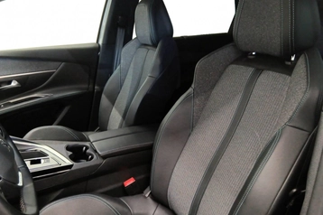 Image véhicule  Peugeot 5008 (18)