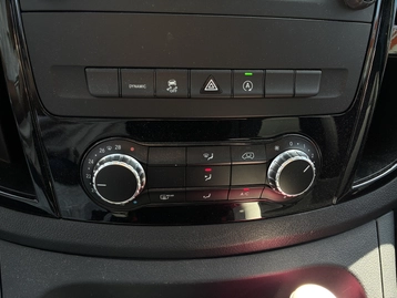 Image véhicule  Mercedes VITO (13)