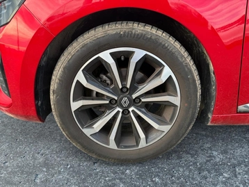 Image véhicule  Renault CLIO (13)