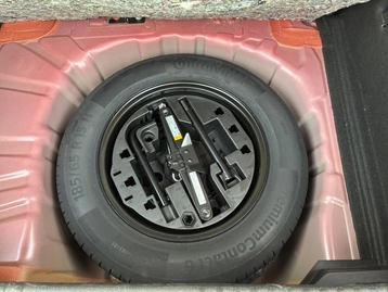 Image véhicule  Renault CLIO (39)