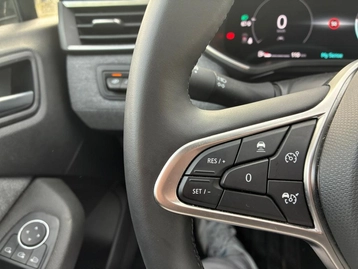 Image véhicule  Renault CLIO (25)