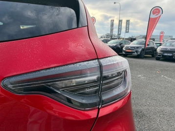 Image véhicule  Renault CLIO (21)