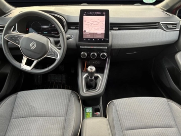 Image véhicule  Renault CLIO (9)