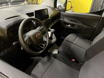Image véhicule  Fiat DOBLO (15)