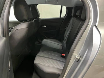 Image véhicule  Peugeot 208 (10)