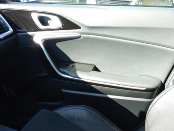 Image véhicule  Kia CEED (38)