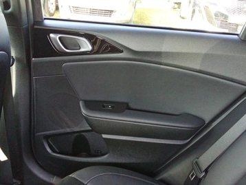 Image véhicule  Kia CEED (25)