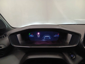 Image véhicule  Peugeot 208 (12)