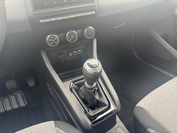 Image véhicule  Renault CLIO (30)