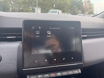Image véhicule  Renault CLIO (23)