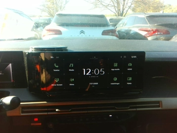 Image véhicule  Lancia YPSILON (5)