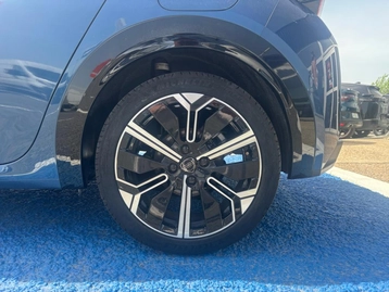 Image véhicule  Lancia YPSILON (7)