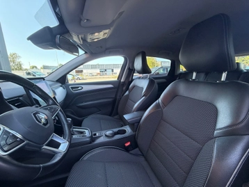 Image véhicule  Renault ARKANA (17)