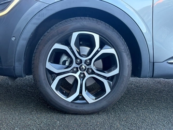 Image véhicule  Renault ARKANA (24)