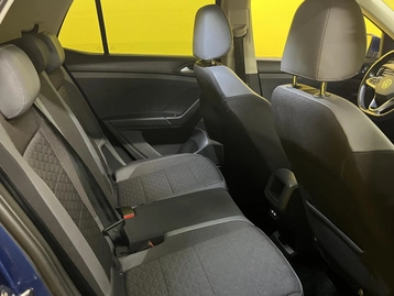 Image véhicule Volkswagen T-CROSS (12) Image véhicule Volkswagen T-CROSS (12)