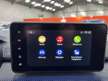Image véhicule  Dacia SANDERO (10)