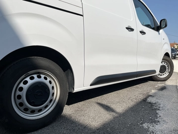 Image véhicule  Opel VIVARO (3)