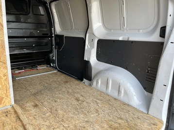 Image véhicule  Opel VIVARO (15)