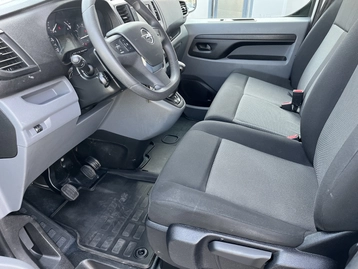 Image véhicule  Opel VIVARO (10)