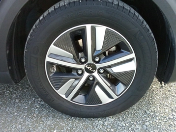Image véhicule  Kia NIRO (30)