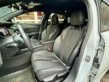 Image véhicule  Peugeot 308 SW (16)