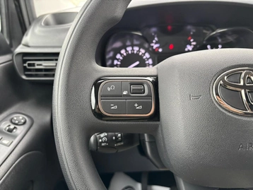 Image véhicule  Toyota PROACE (31)