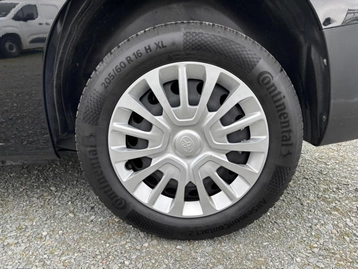 Image véhicule  Toyota PROACE (40)