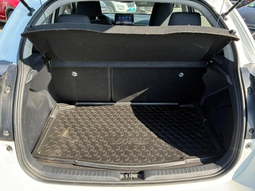 Image véhicule  Toyota YARIS (30)