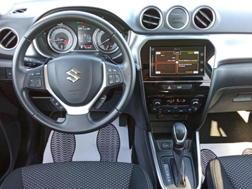 Image véhicule Suzuki VITARA (4) Image véhicule Suzuki VITARA (4)