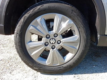 Image véhicule Suzuki VITARA (25) Image véhicule Suzuki VITARA (25)