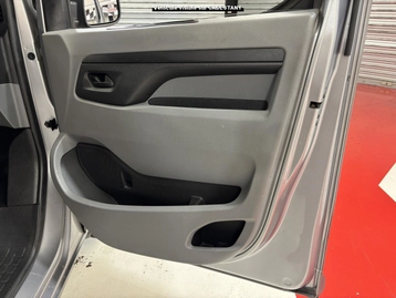 Image véhicule  Peugeot EXPERT (19)