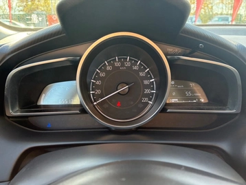 Image véhicule  Mazda Mazda 2 (25)