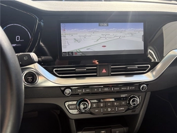 Image véhicule  Kia E-NIRO (8)