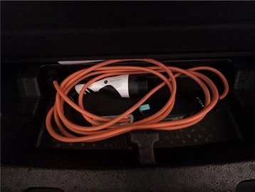 Image véhicule  Kia E-NIRO (13)