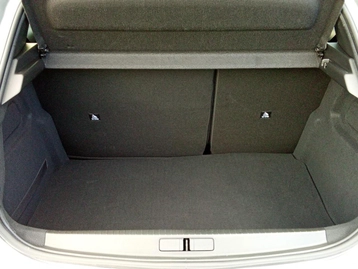 Image véhicule Peugeot 208 (21) Image véhicule Peugeot 208 (21)