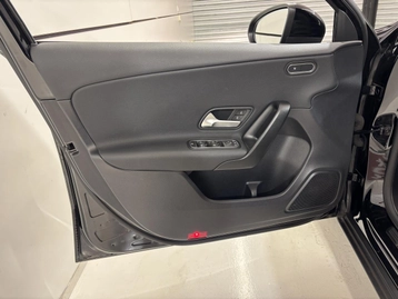 Image véhicule  Mercedes CLASSE A (7)