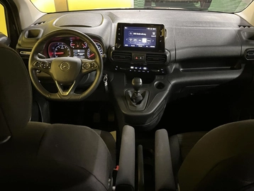 Image véhicule  Opel Combo (18)