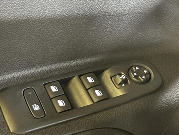 Image véhicule  Opel Combo (20)