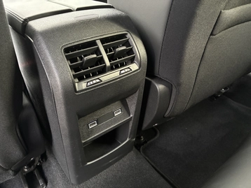 Image véhicule  Peugeot 308 (11)