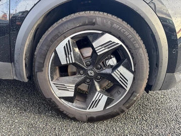 Image véhicule  Renault SYMBIOZ (14)