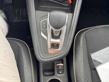 Image véhicule  Renault SYMBIOZ (29)