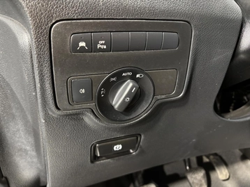 Image véhicule  Mercedes VITO (11)