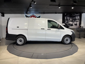 Image véhicule  Mercedes VITO (5)