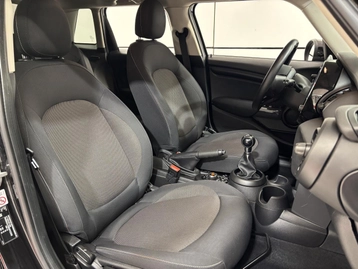 Image véhicule  Mini HATCH (24)